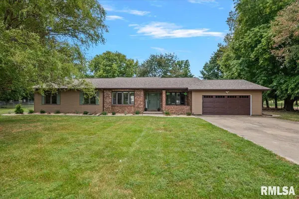 6454 Camino De Burlon RD, Rochester, IL 62563