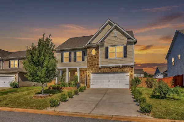 4175 Moffre DR, Boiling Springs, SC 29316