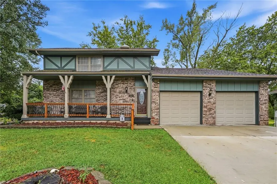 14622 Laquinta ST, Grandview, MO 64030