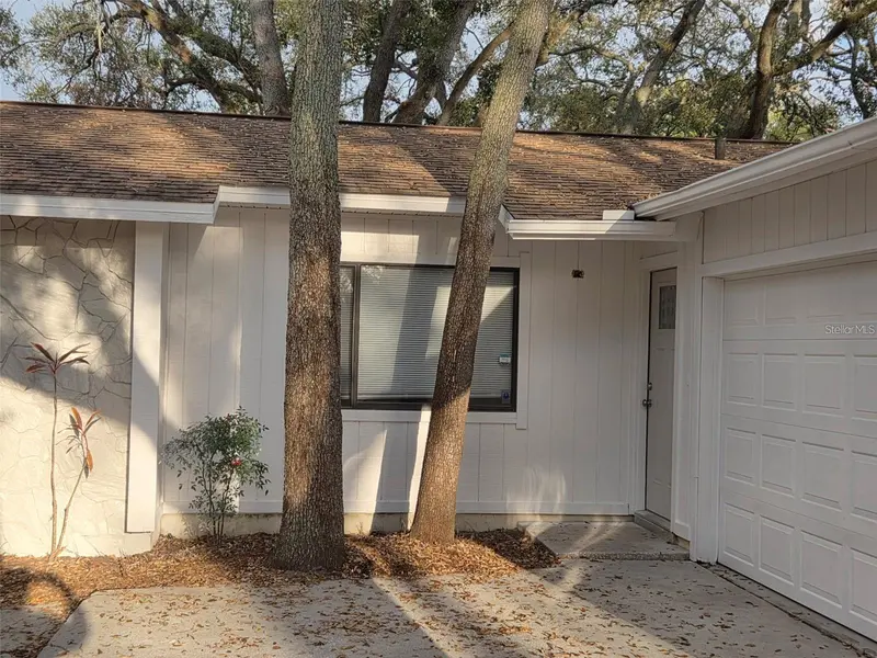 2067 RED CEDAR LN, Clearwater, FL 33763