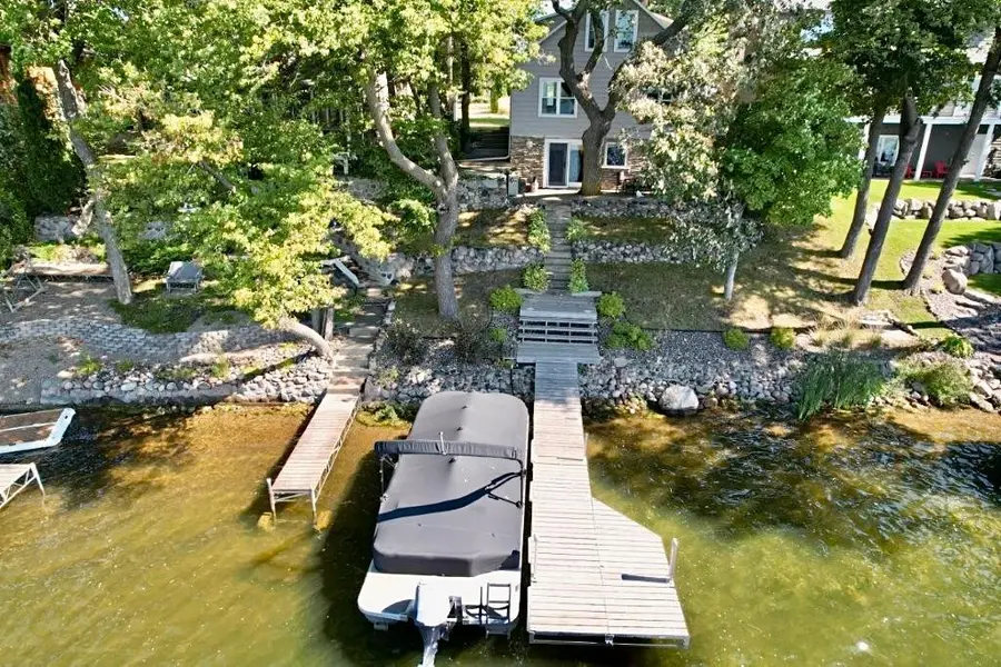 32805 Spunk Tree CIR, Avon, MN 56310