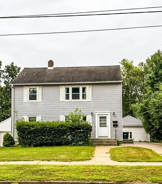 812 11th ST SW, Rochester, MN 55902