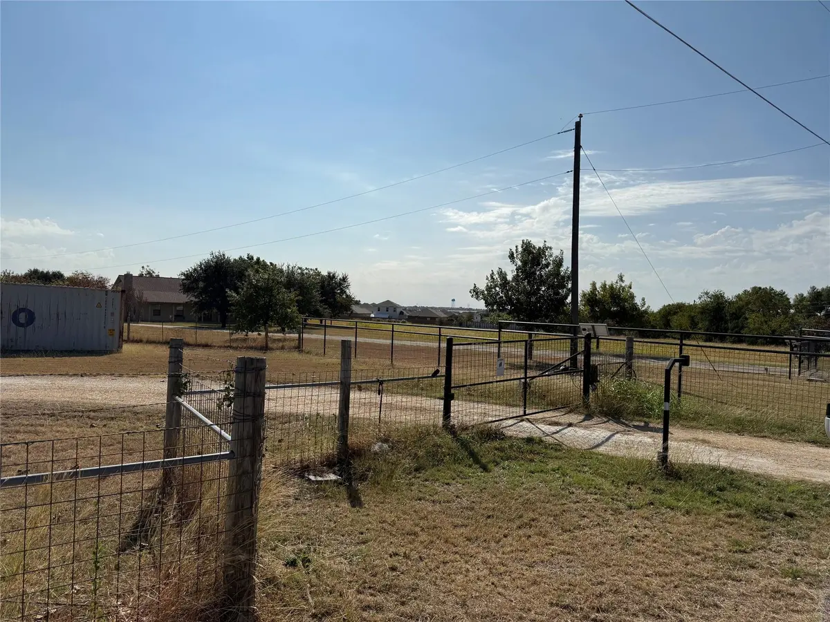 13200 IH 35 HWY, Jarrell, TX 76537