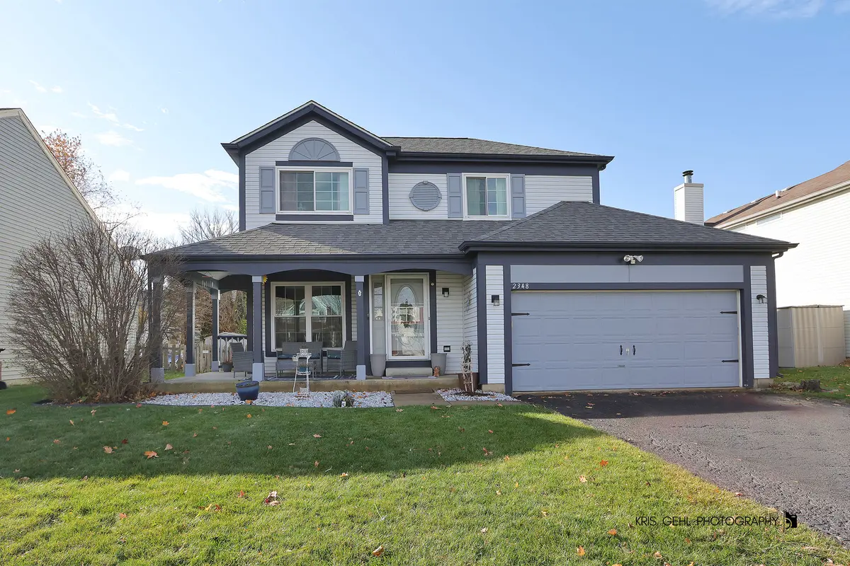 2348 N Old Pond LN, Round Lake Beach, IL 60073