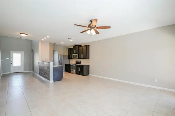 710 Shady Meadow Lane, Glenn Heights, TX 75154