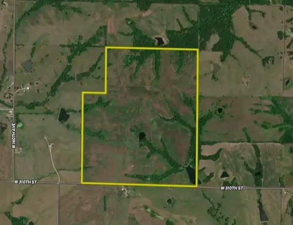 W 310th ST, Bethany, MO 64424