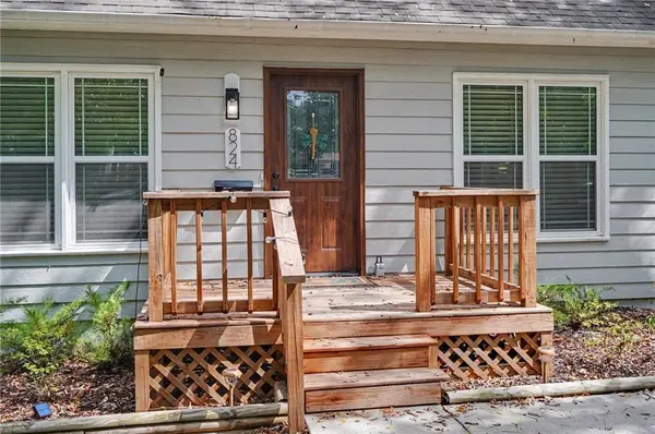 824 Indiana ST, Lawrence, KS 66044