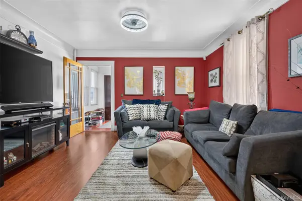 132-35 57th RD, Flushing, NY 11355