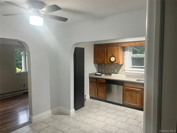Address not disclosed, Islip, NY 11751