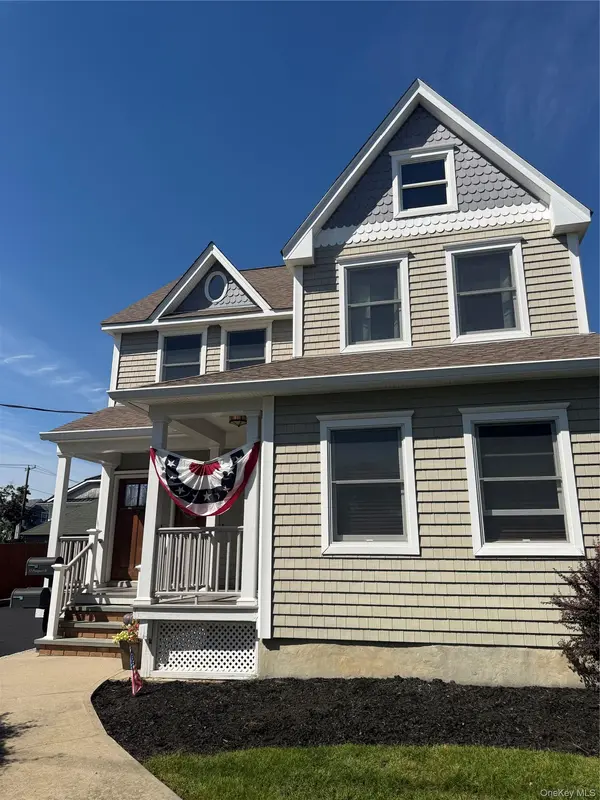 57 Prospect ST #A, Babylon, NY 11702