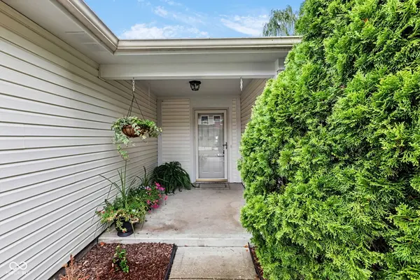 12124 Pepperwood DR, Indianapolis, IN 46236
