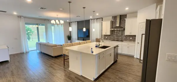 2140 STANDING ROCK CIR, Oakland, FL 34787