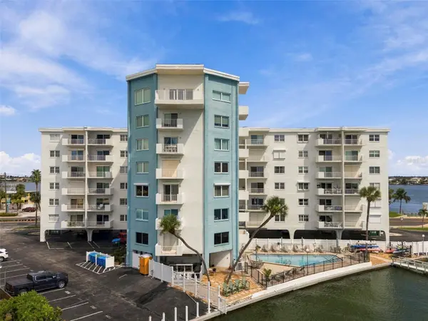 285 107TH AVE #606, Treasure Island, FL 33706