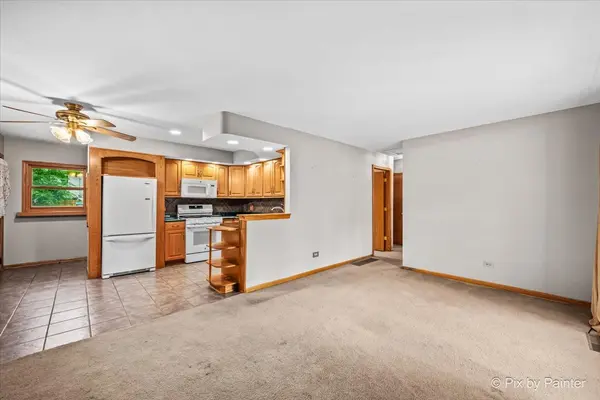 364 E Lincoln AVE, Glendale Heights, IL 60139