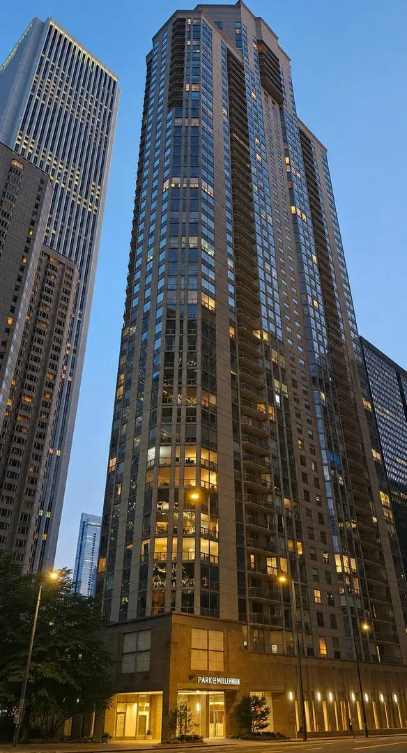 222 N Columbus DR #3102, Chicago, IL 60601