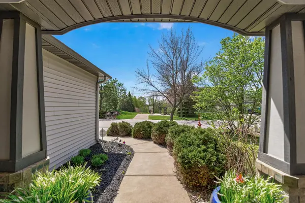 2081 Silver ST, Waconia, MN 55387