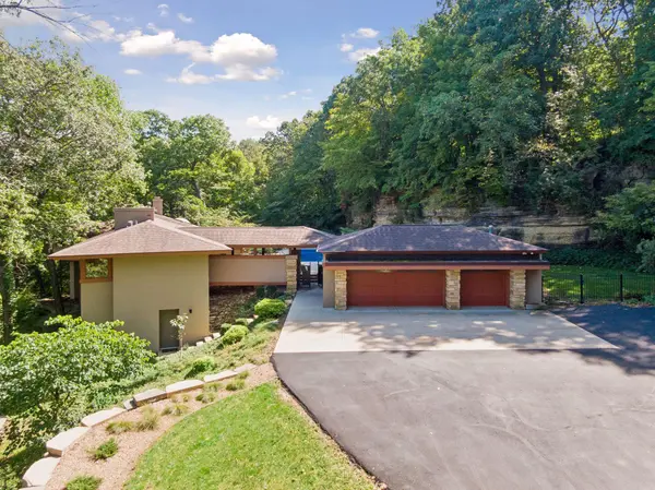 3452 Mayowood RD SW, Rochester, MN 55902