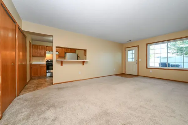 1883 121st LN NW #911, Coon Rapids, MN 55448