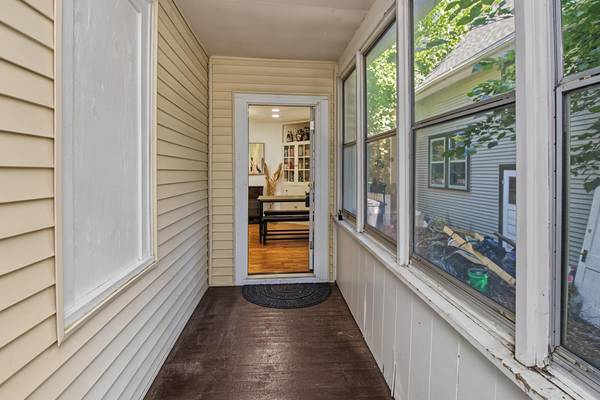 351 Burgess ST, Saint Paul, MN 55117