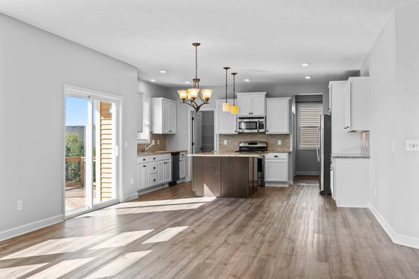 1505 Hackamore DR, Victoria, MN 55386