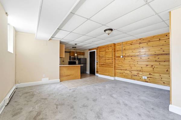 2545 Garfield AVE #B, Minneapolis, MN 55405