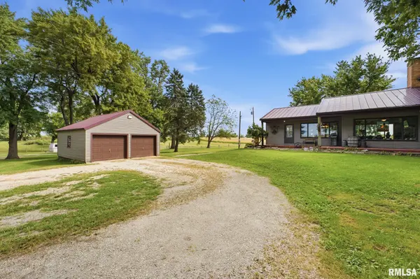 186 E 1850 ST, Galva, IL 61434