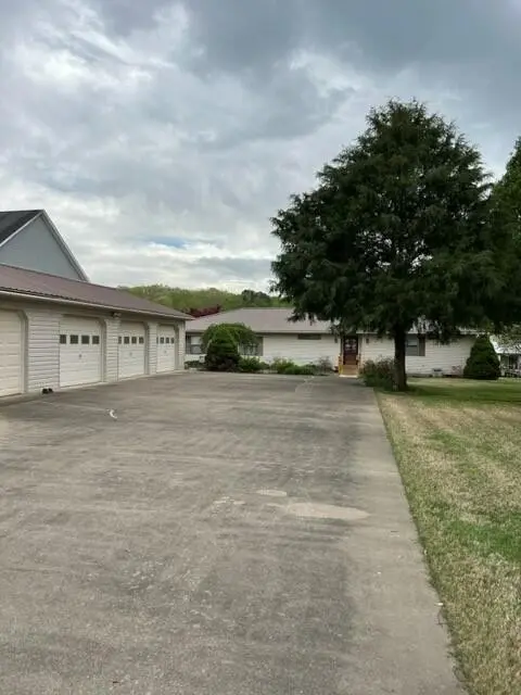 431 Mcarthur Lane, Birchwood, TN 37308