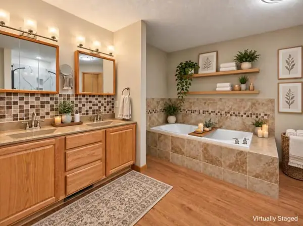 1802 Bluestem Ln., Salina, KS 67401
