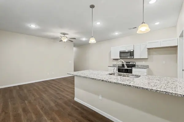 2325 N Burns, Wichita, KS 67204