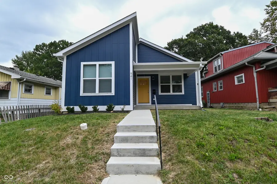 941 N Bradley AVE, Indianapolis, IN 46201