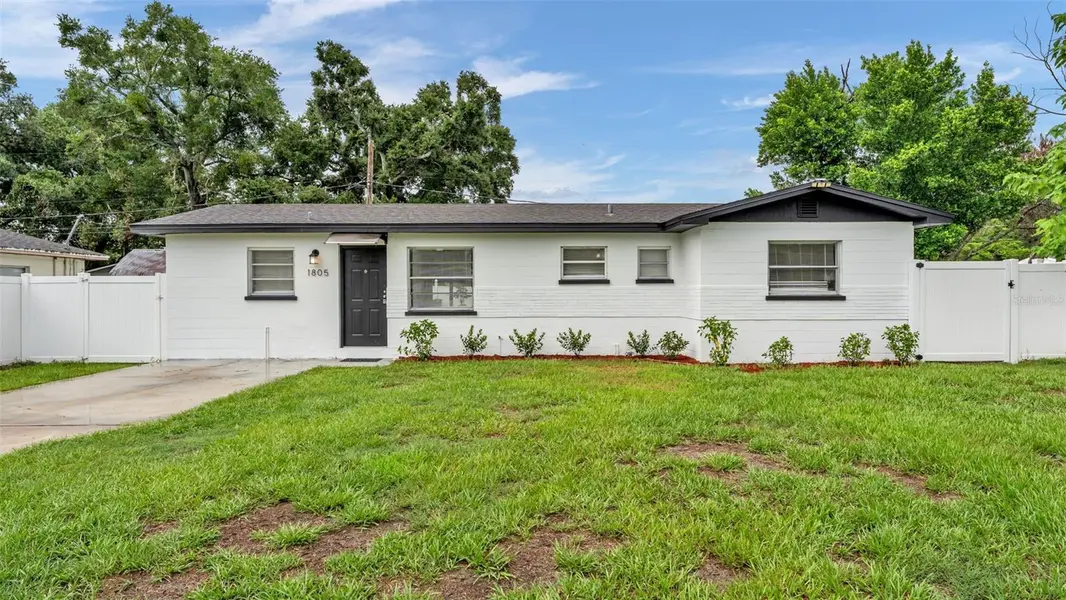 1805 ELK DR, Lakeland, FL 33801