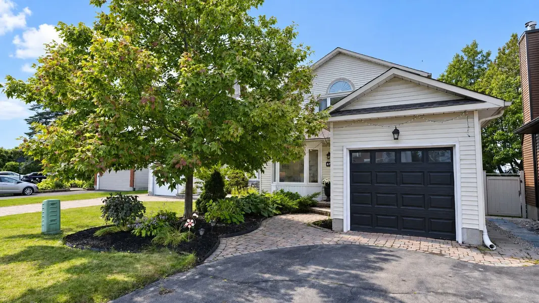 672 Farmbrook CRES, Orleans - Cumberland And Area, ON K4A 2L1