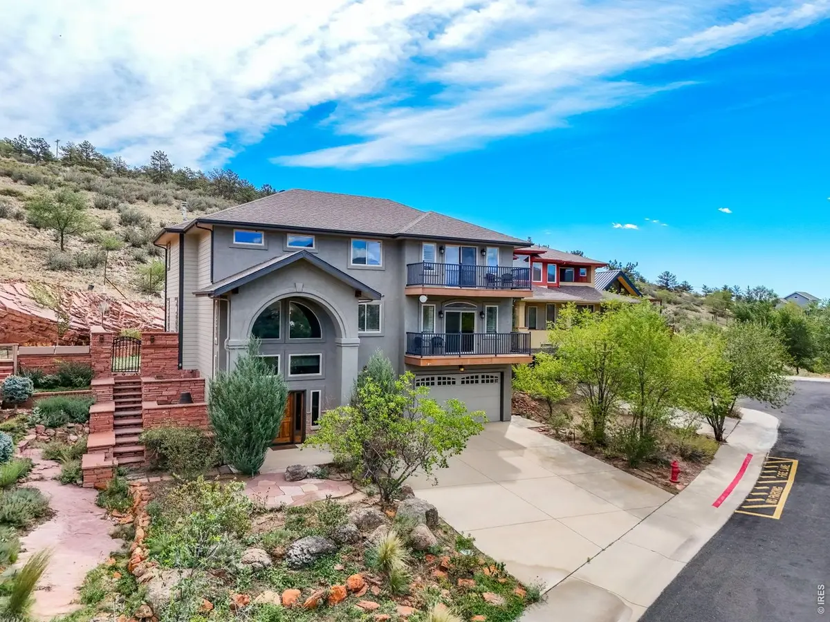 621 1st, Lyons, CO 80540