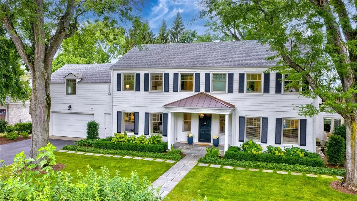 431 Sheridan RD, Kenilworth, IL 60043