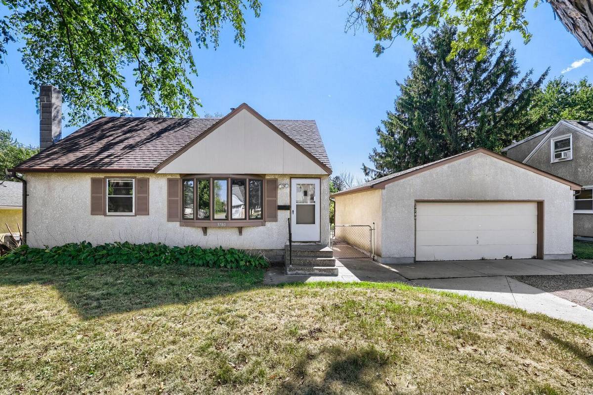 3780 71st ST E, Inver Grove Heights, MN 55076