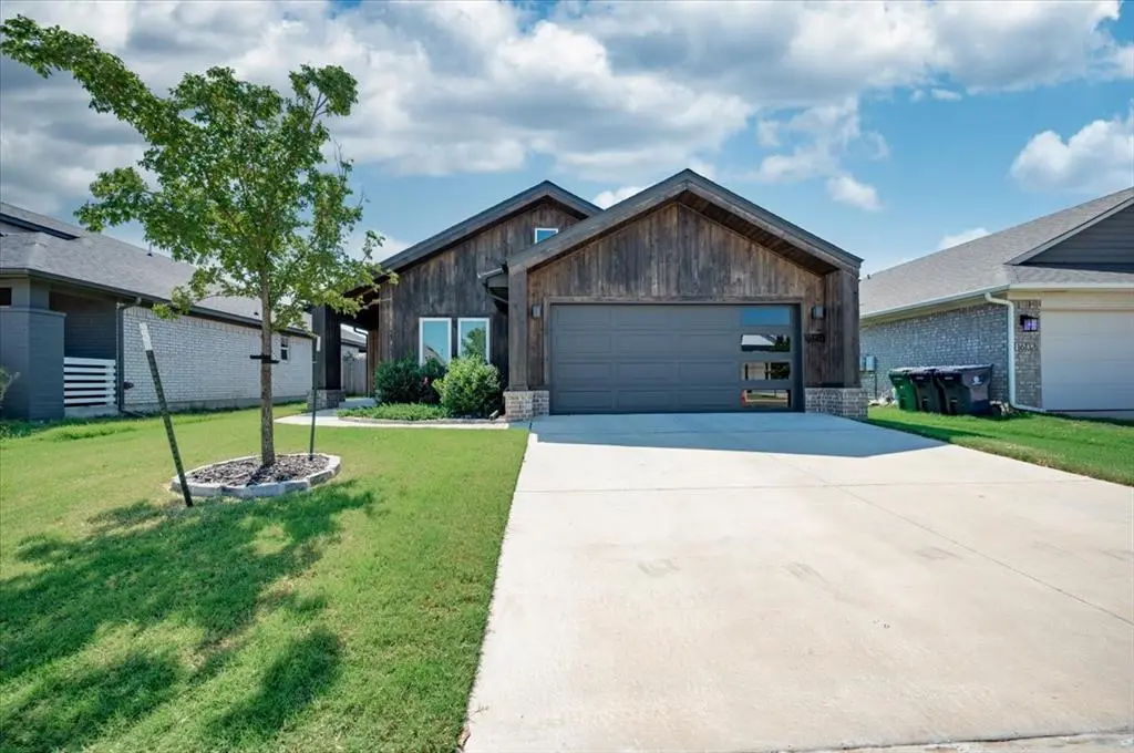 16128 Quiet Storm DR, Oklahoma City, OK 73170