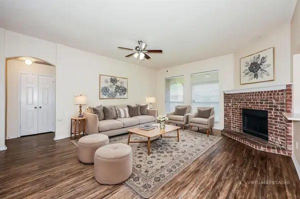 1909 Saint Nevis Drive, Mansfield, TX 76063