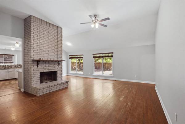 409 Kathleen LN, Leander, TX 78641