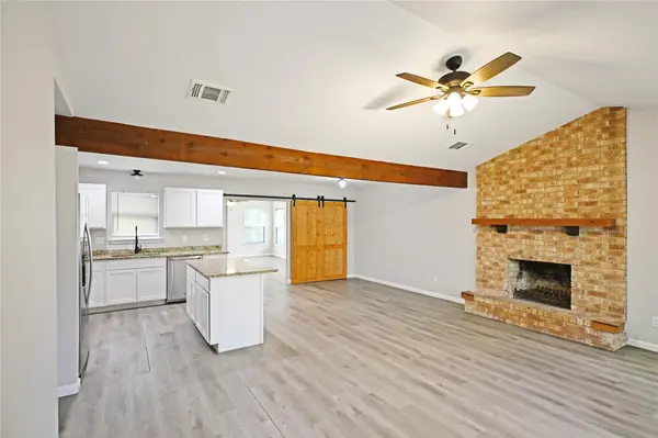 438 Forshage Blvd BLVD, Seguin, TX 78155