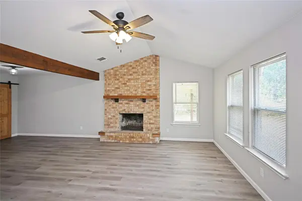 438 Forshage Blvd BLVD, Seguin, TX 78155