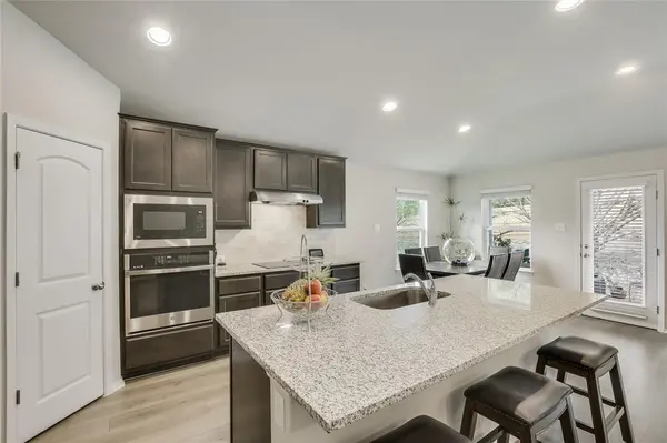 3703 Stillwood LN, Lago Vista, TX 78645