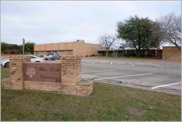 2200 Trimmier RD, Killeen, TX 76541