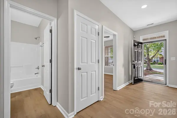 4641 Willow Glen RD, Harrisburg, NC 28075