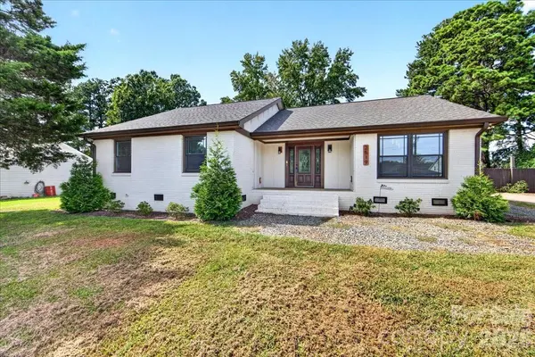 2519 Matthews Mint Hill RD, Matthews, NC 28105