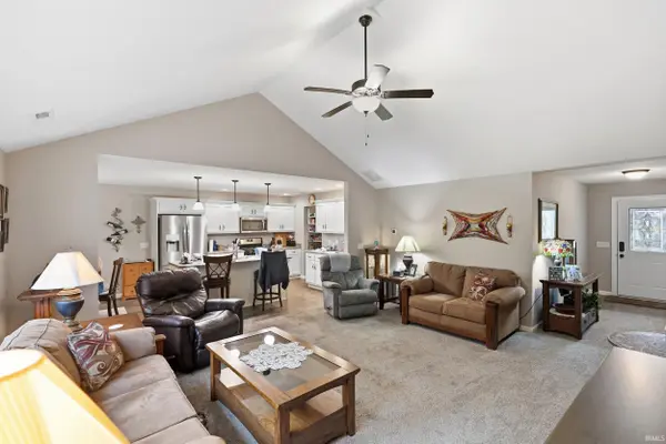 401 Cranberry RUN, Avilla, IN 46710