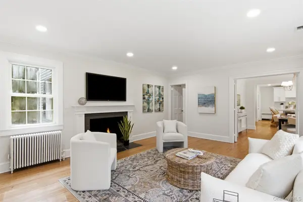34 Old Field RD, Setauket, NY 11733