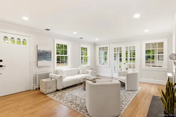 34 Old Field RD, Setauket, NY 11733