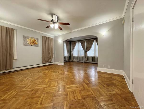 Address not disclosed, Lynbrook, NY 11563