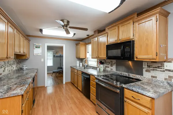 2544 Franklin ST, Columbus, IN 47201