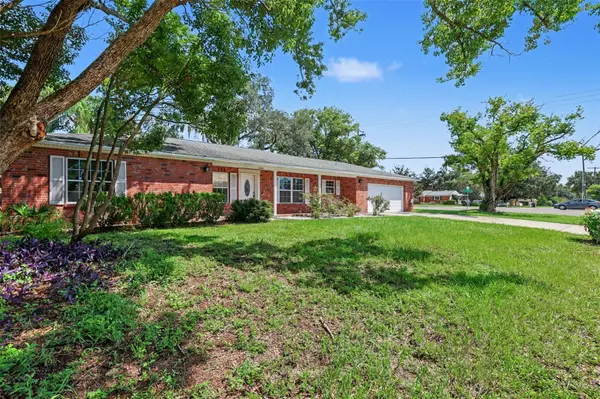 2265 VILLAGE CT, Brandon, FL 33511